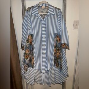 Zadie B’s Striped Floral Summer Swing Top Size Medium